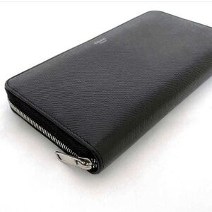 CELINE PARIS Classic Zipper Leather Wallet in Black